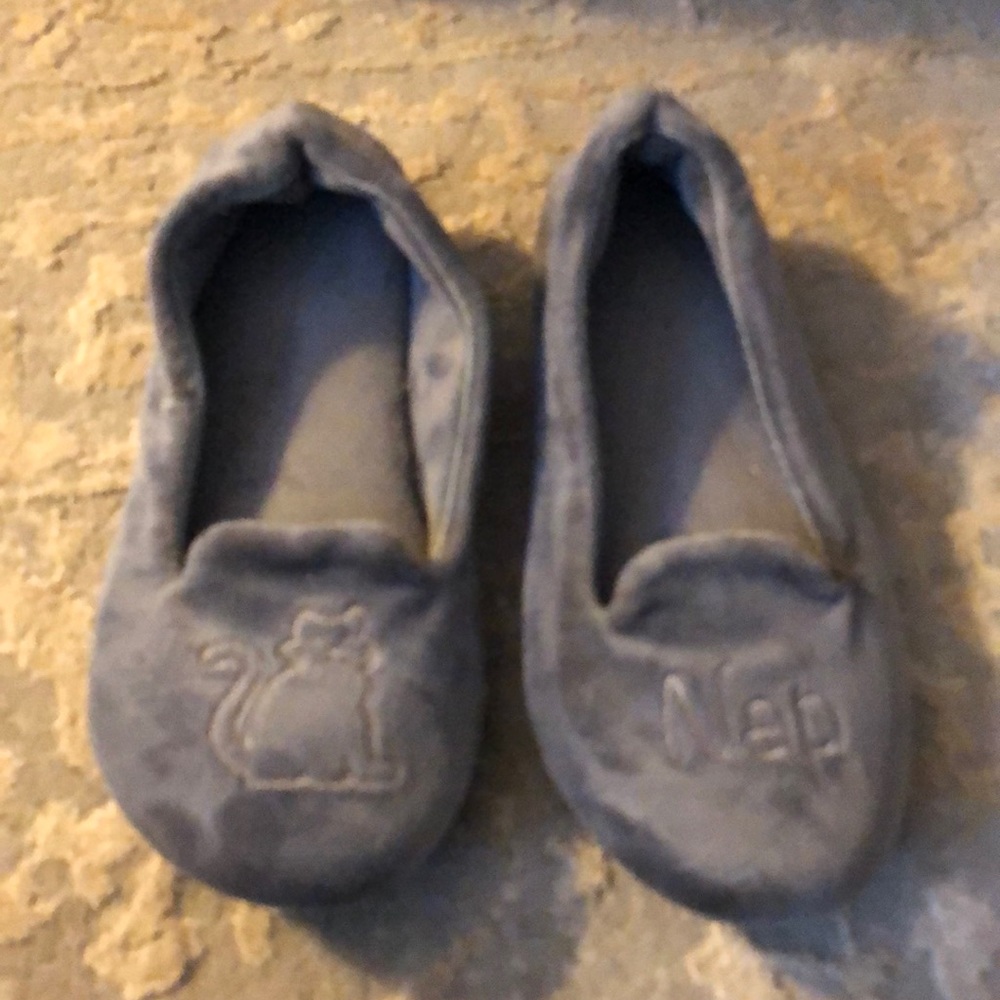 Cat nap grey slippers